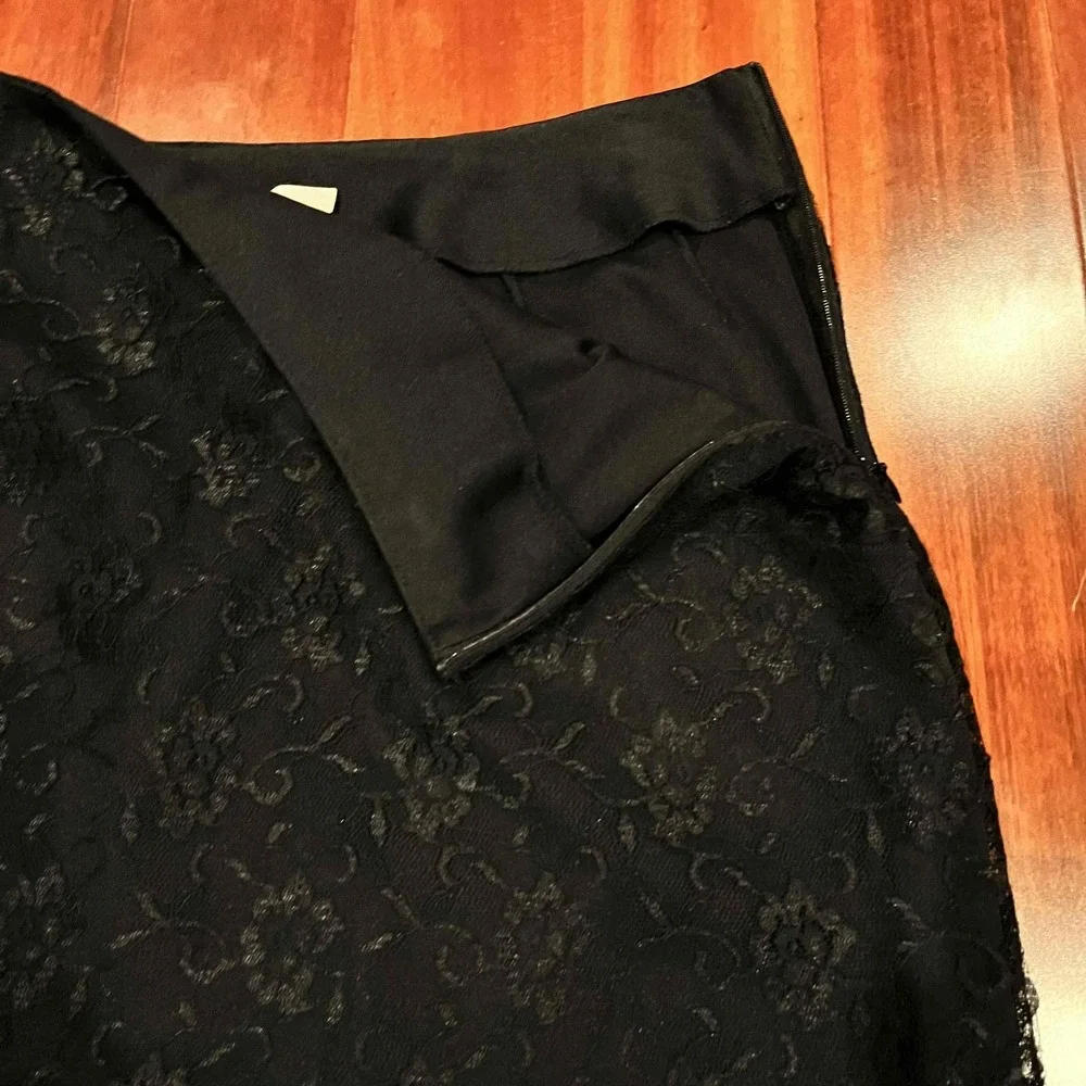 Sharon Endick Vintage Black Lace Skirt Coquette Floral Pencil Ruffled Hem Size 8